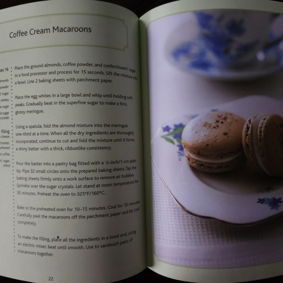 Macaroons cookbook - Picture 4 of 4